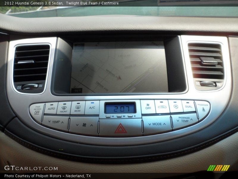 Controls of 2012 Genesis 3.8 Sedan