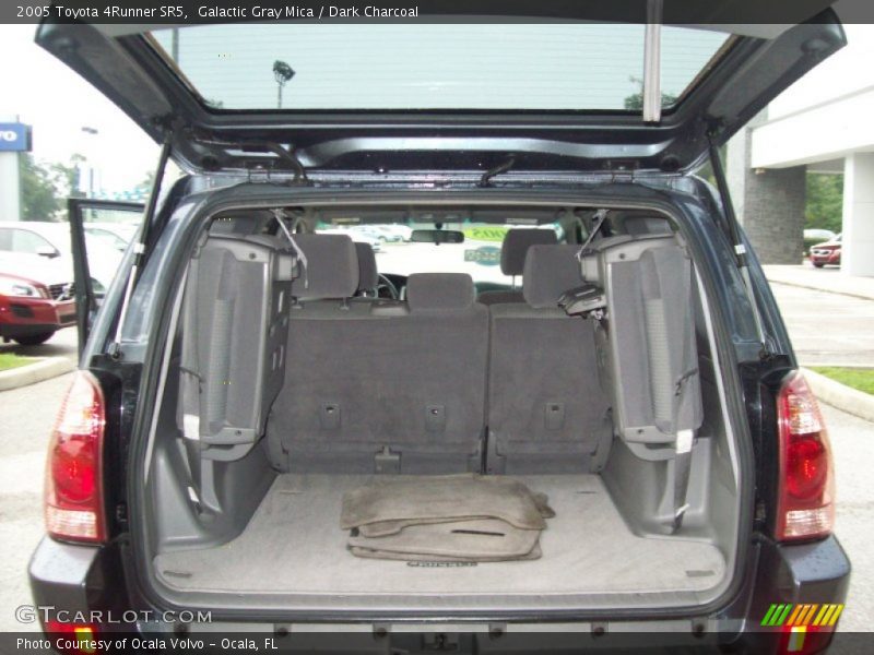 Galactic Gray Mica / Dark Charcoal 2005 Toyota 4Runner SR5
