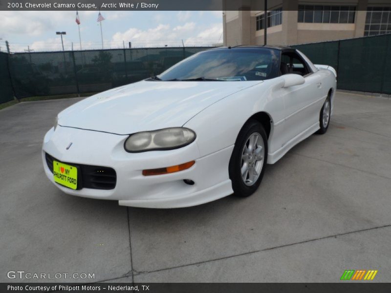 Arctic White / Ebony 2001 Chevrolet Camaro Coupe