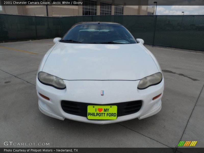 Arctic White / Ebony 2001 Chevrolet Camaro Coupe
