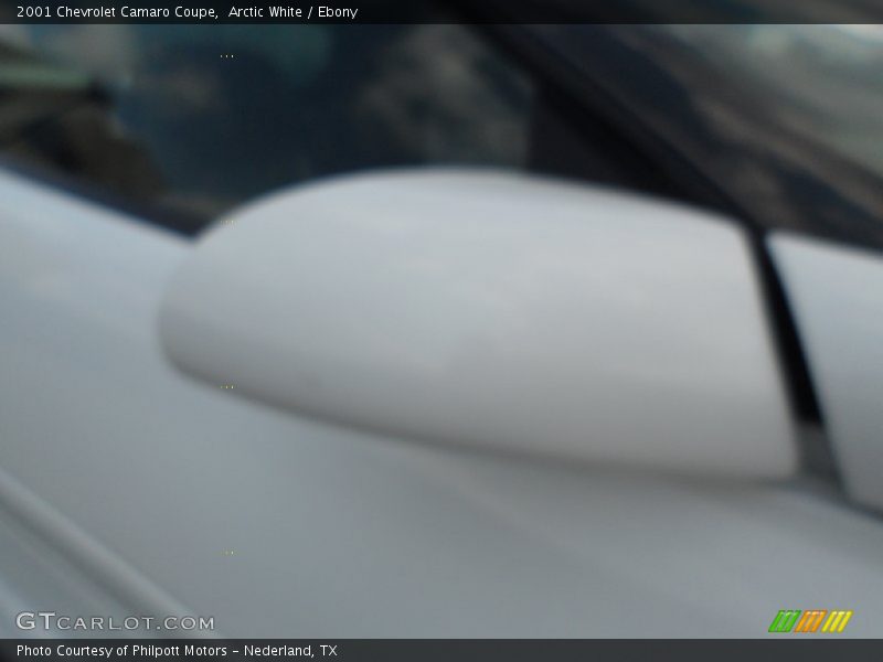 Arctic White / Ebony 2001 Chevrolet Camaro Coupe