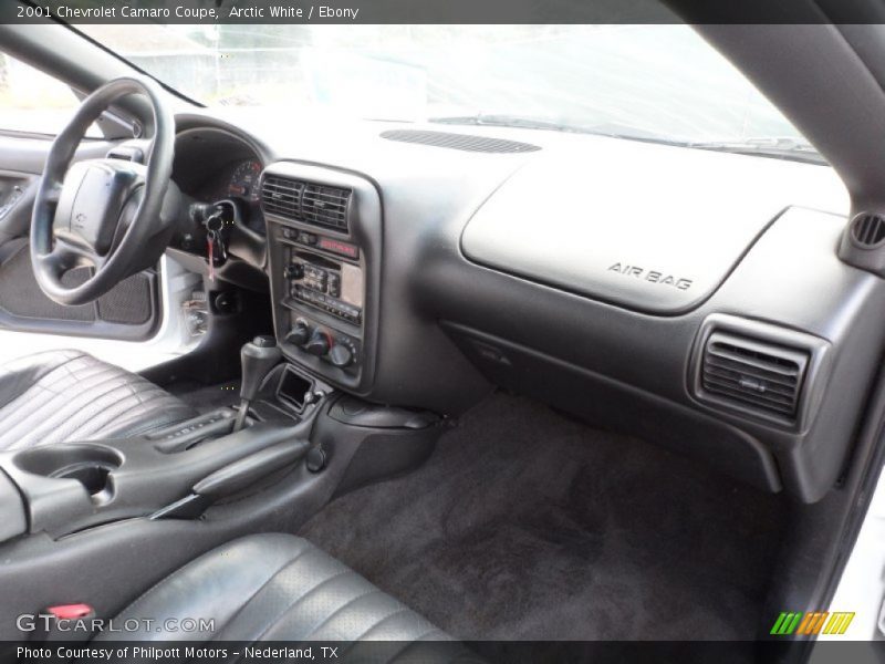 Dashboard of 2001 Camaro Coupe