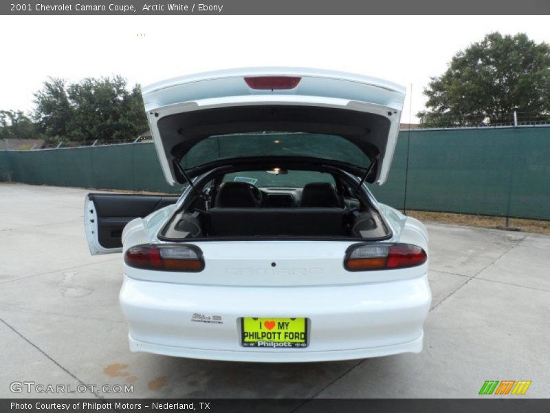Arctic White / Ebony 2001 Chevrolet Camaro Coupe