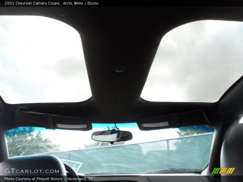Arctic White / Ebony 2001 Chevrolet Camaro Coupe