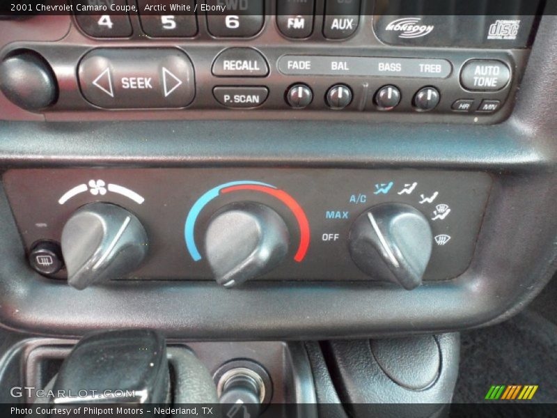 Controls of 2001 Camaro Coupe