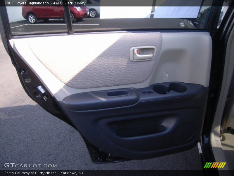 Black / Ivory 2003 Toyota Highlander V6 4WD