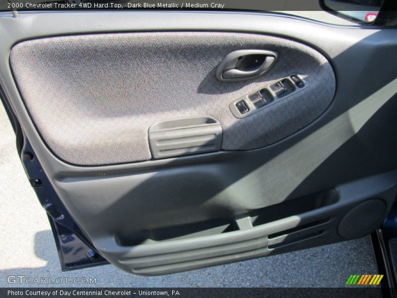Dark Blue Metallic / Medium Gray 2000 Chevrolet Tracker 4WD Hard Top