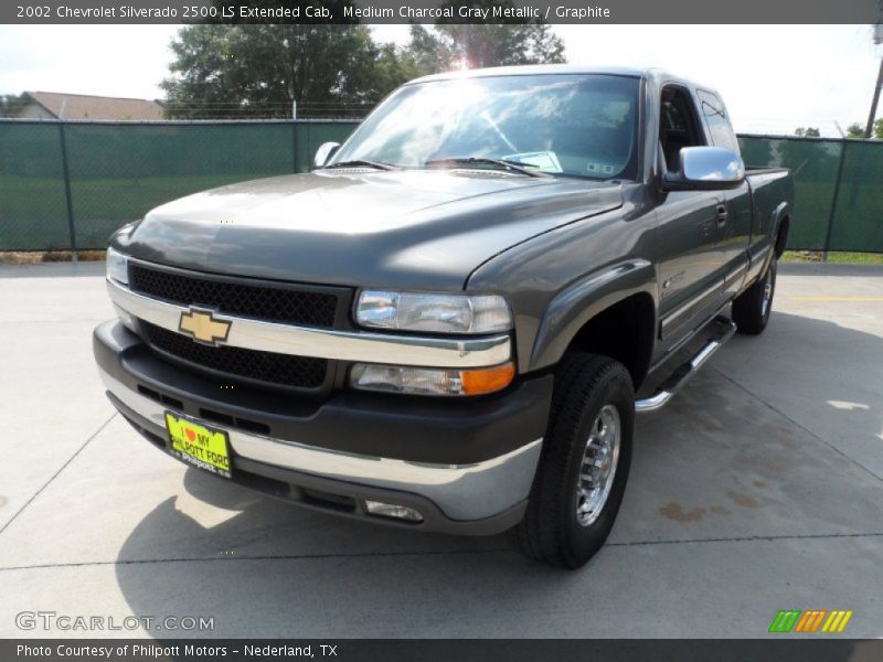 Medium Charcoal Gray Metallic / Graphite 2002 Chevrolet Silverado 2500 LS Extended Cab