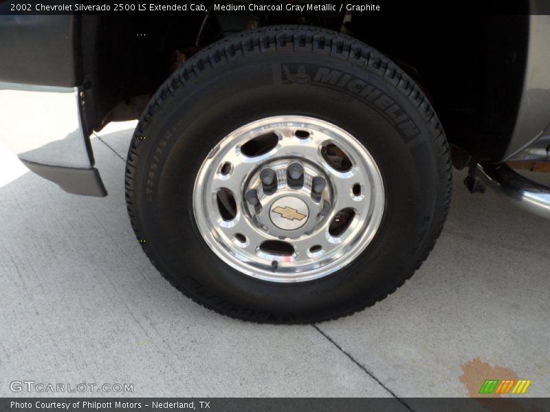 Medium Charcoal Gray Metallic / Graphite 2002 Chevrolet Silverado 2500 LS Extended Cab