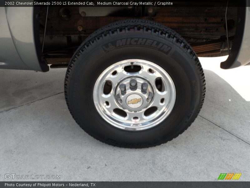 Medium Charcoal Gray Metallic / Graphite 2002 Chevrolet Silverado 2500 LS Extended Cab