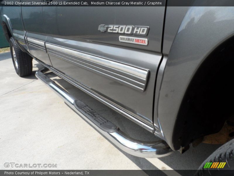 Medium Charcoal Gray Metallic / Graphite 2002 Chevrolet Silverado 2500 LS Extended Cab