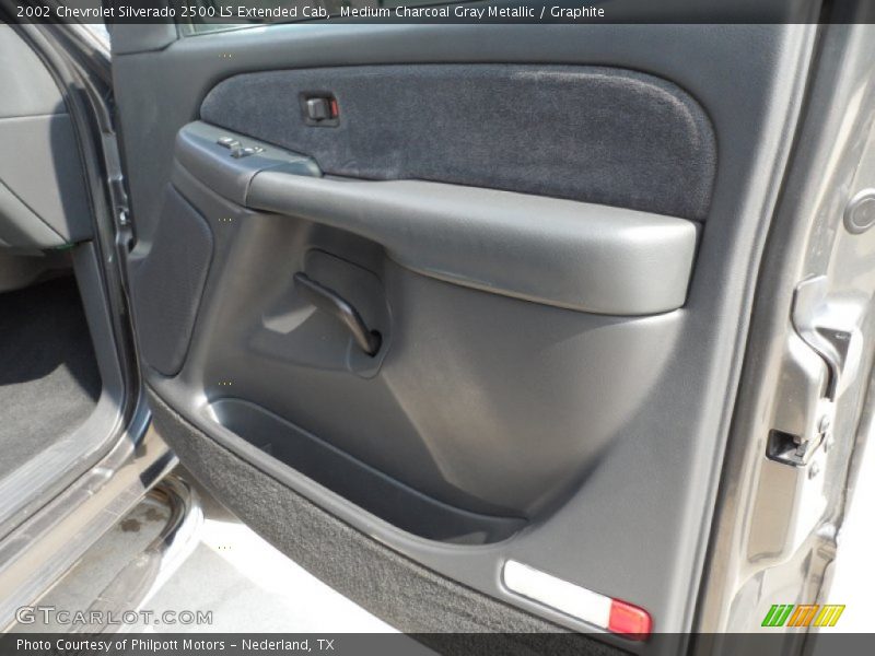 Medium Charcoal Gray Metallic / Graphite 2002 Chevrolet Silverado 2500 LS Extended Cab