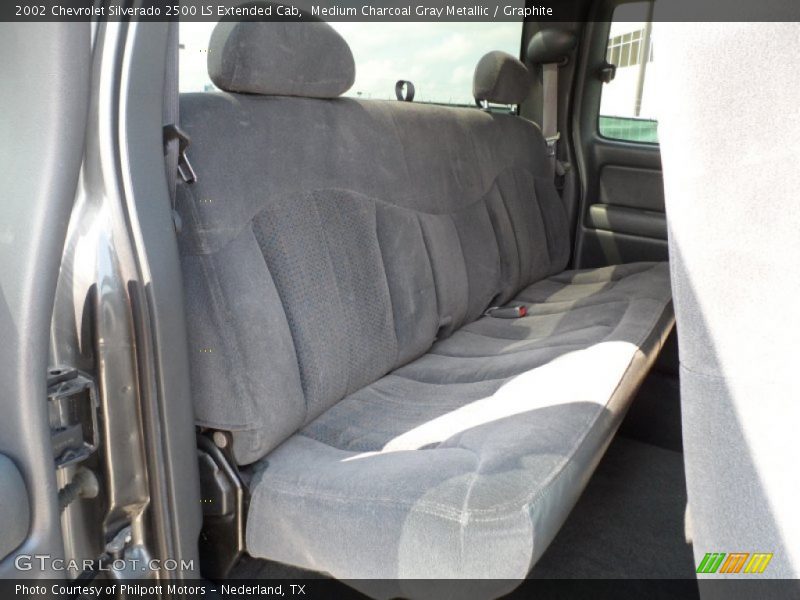 Medium Charcoal Gray Metallic / Graphite 2002 Chevrolet Silverado 2500 LS Extended Cab
