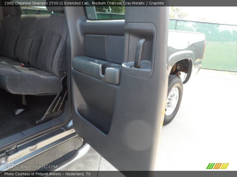 Medium Charcoal Gray Metallic / Graphite 2002 Chevrolet Silverado 2500 LS Extended Cab