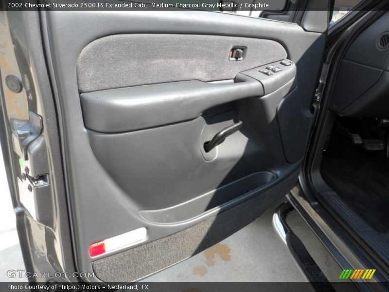 Medium Charcoal Gray Metallic / Graphite 2002 Chevrolet Silverado 2500 LS Extended Cab