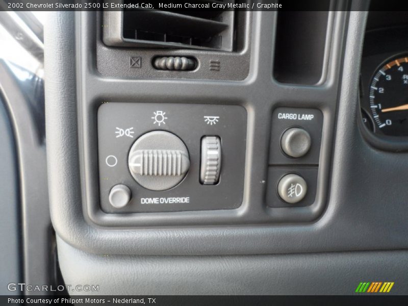 Medium Charcoal Gray Metallic / Graphite 2002 Chevrolet Silverado 2500 LS Extended Cab