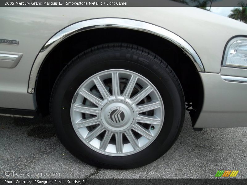 Smokestone Metallic / Light Camel 2009 Mercury Grand Marquis LS