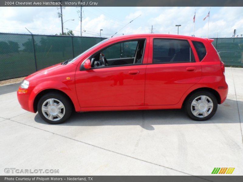 Victory Red / Gray 2004 Chevrolet Aveo Hatchback