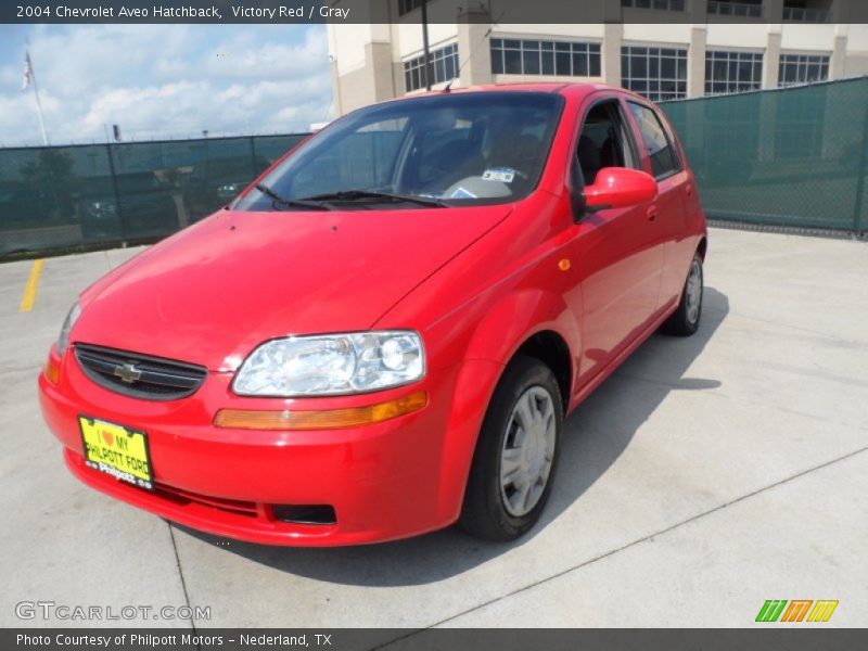 Victory Red / Gray 2004 Chevrolet Aveo Hatchback