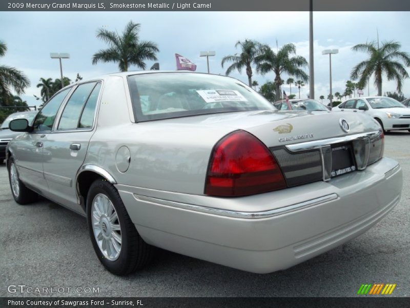Smokestone Metallic / Light Camel 2009 Mercury Grand Marquis LS