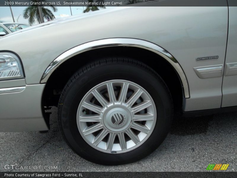 Smokestone Metallic / Light Camel 2009 Mercury Grand Marquis LS