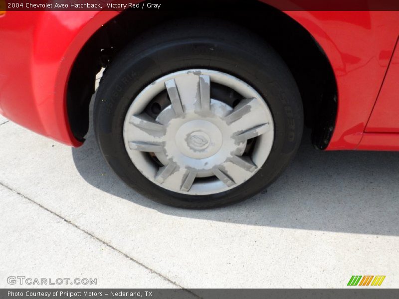 Victory Red / Gray 2004 Chevrolet Aveo Hatchback