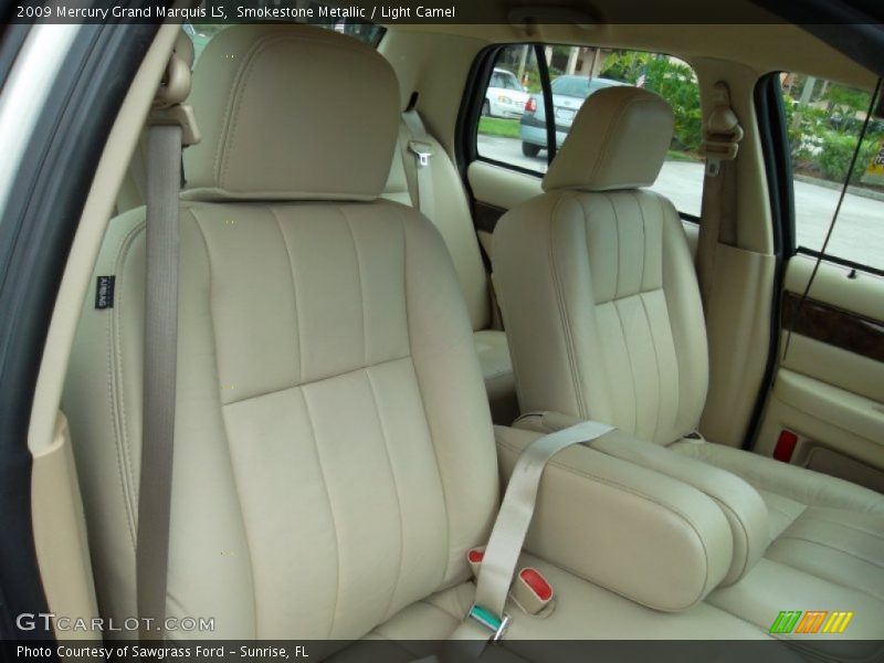 Smokestone Metallic / Light Camel 2009 Mercury Grand Marquis LS