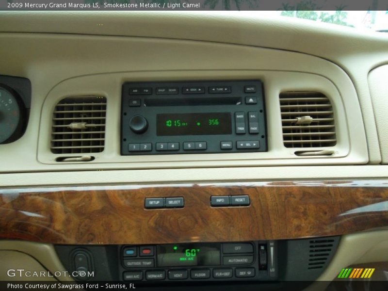 Smokestone Metallic / Light Camel 2009 Mercury Grand Marquis LS