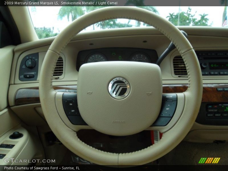 Smokestone Metallic / Light Camel 2009 Mercury Grand Marquis LS
