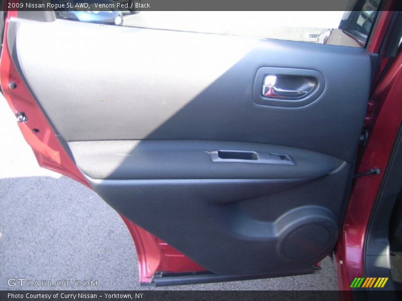 Venom Red / Black 2009 Nissan Rogue SL AWD