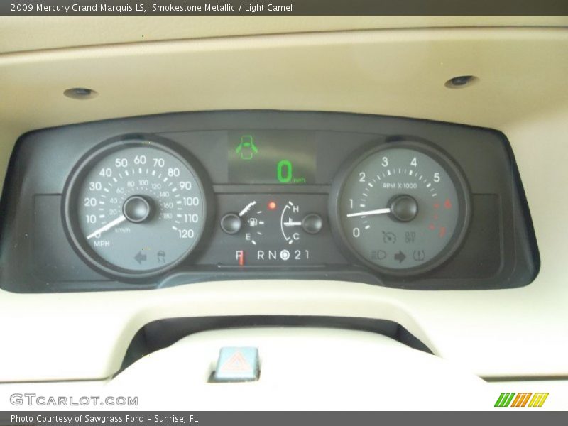 Smokestone Metallic / Light Camel 2009 Mercury Grand Marquis LS