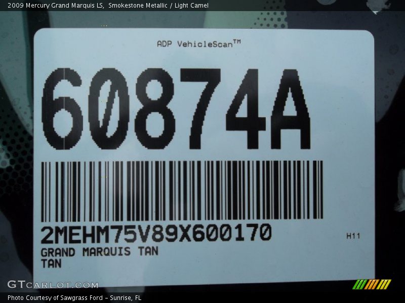 Smokestone Metallic / Light Camel 2009 Mercury Grand Marquis LS