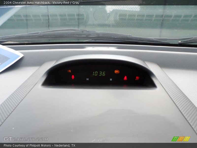 Victory Red / Gray 2004 Chevrolet Aveo Hatchback