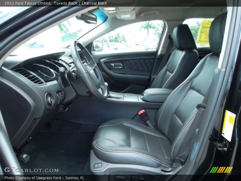 Tuxedo Black / Charcoal Black 2011 Ford Taurus Limited
