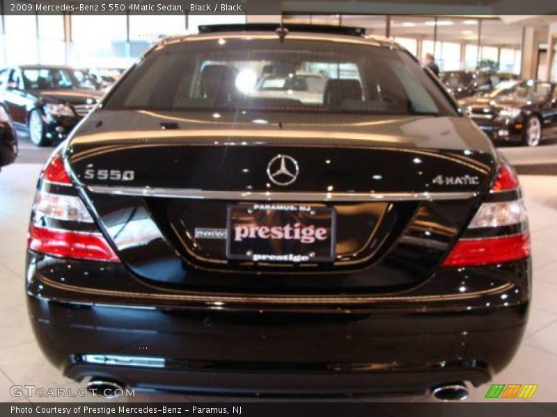 Black / Black 2009 Mercedes-Benz S 550 4Matic Sedan