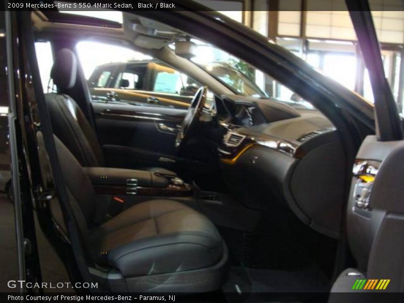 Black / Black 2009 Mercedes-Benz S 550 4Matic Sedan