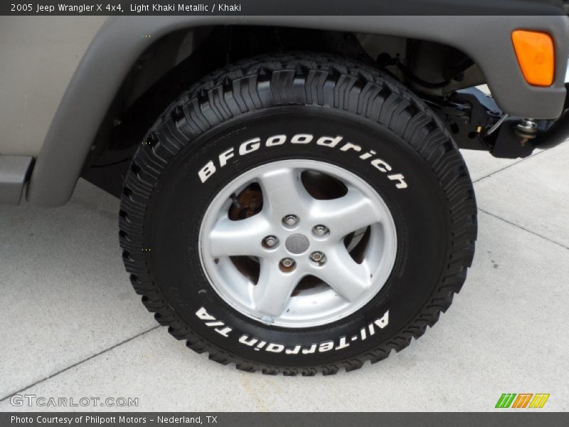 Light Khaki Metallic / Khaki 2005 Jeep Wrangler X 4x4
