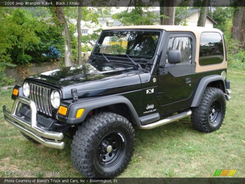 Black / Khaki 2006 Jeep Wrangler X 4x4