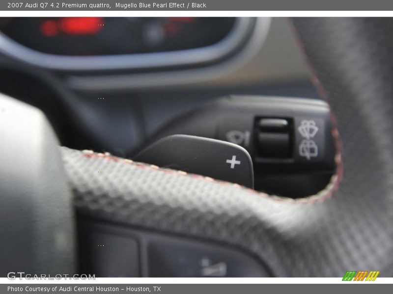 Mugello Blue Pearl Effect / Black 2007 Audi Q7 4.2 Premium quattro