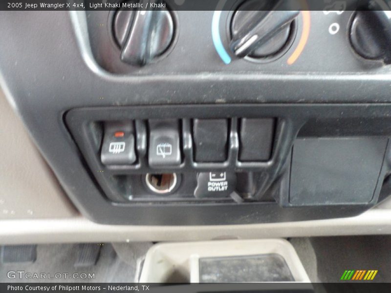 Light Khaki Metallic / Khaki 2005 Jeep Wrangler X 4x4