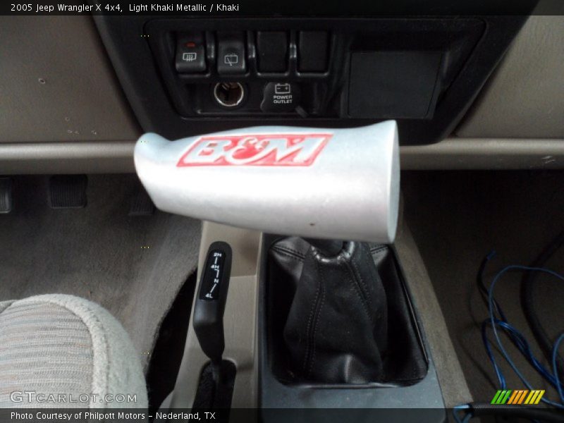 Light Khaki Metallic / Khaki 2005 Jeep Wrangler X 4x4