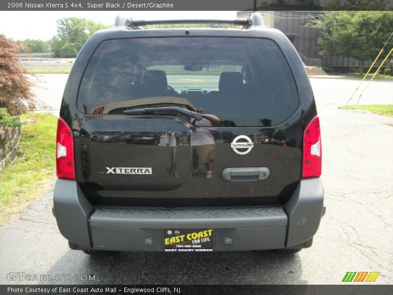 Super Black / Desert/Graphite 2006 Nissan Xterra S 4x4