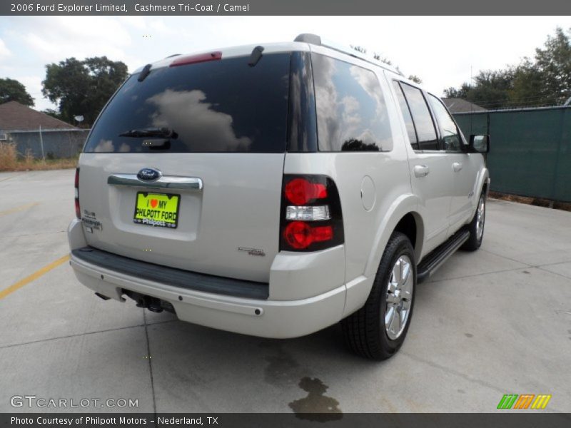 Cashmere Tri-Coat / Camel 2006 Ford Explorer Limited