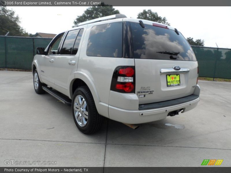 Cashmere Tri-Coat / Camel 2006 Ford Explorer Limited