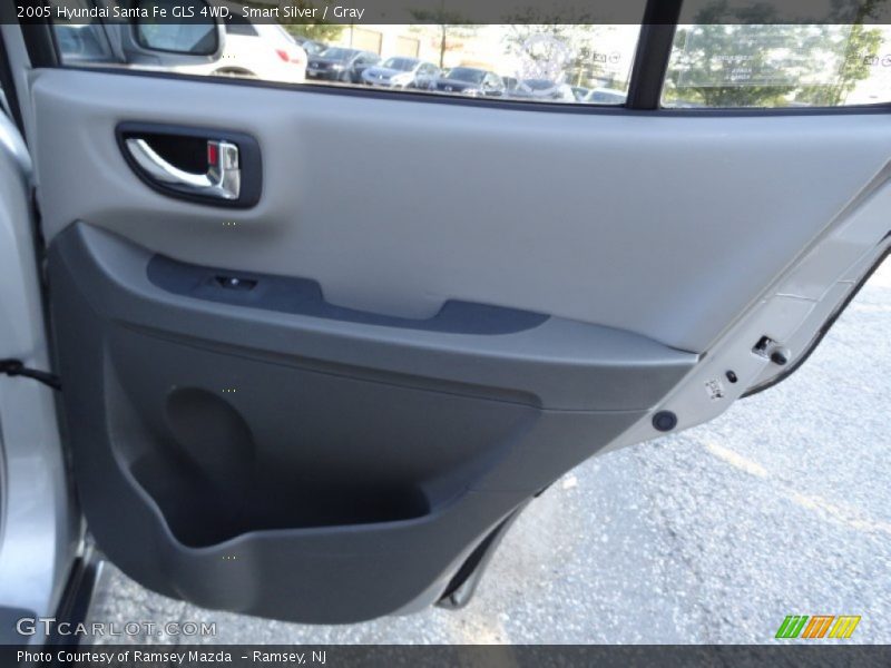 Smart Silver / Gray 2005 Hyundai Santa Fe GLS 4WD