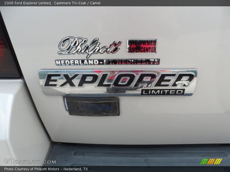 Cashmere Tri-Coat / Camel 2006 Ford Explorer Limited