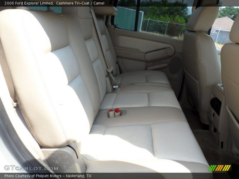 Cashmere Tri-Coat / Camel 2006 Ford Explorer Limited