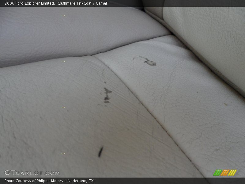 Cashmere Tri-Coat / Camel 2006 Ford Explorer Limited