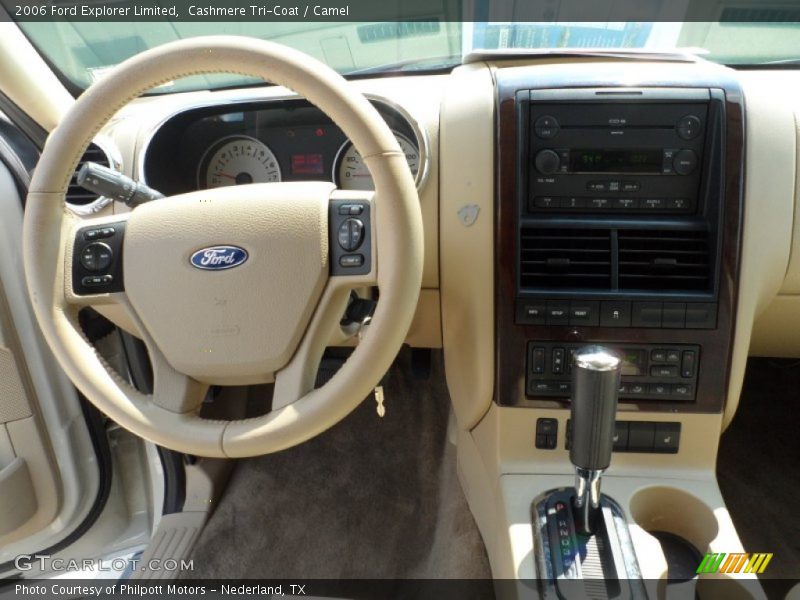 Cashmere Tri-Coat / Camel 2006 Ford Explorer Limited