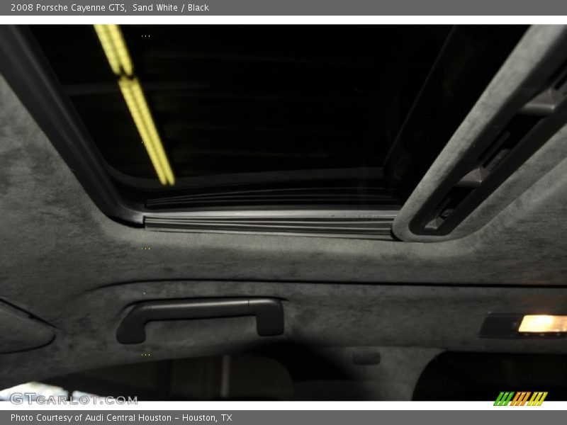 Sand White / Black 2008 Porsche Cayenne GTS